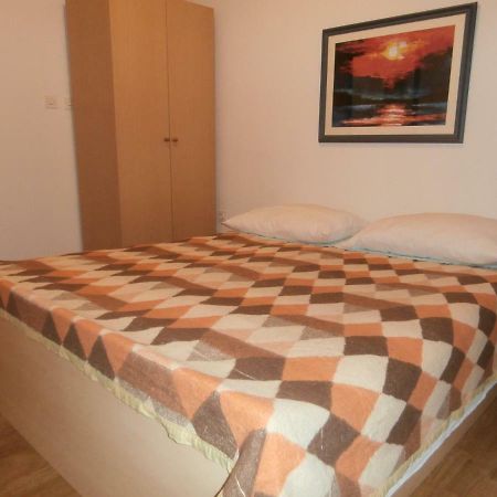 Jure Erceg Apartment Starigrad Paklenica Buitenkant foto