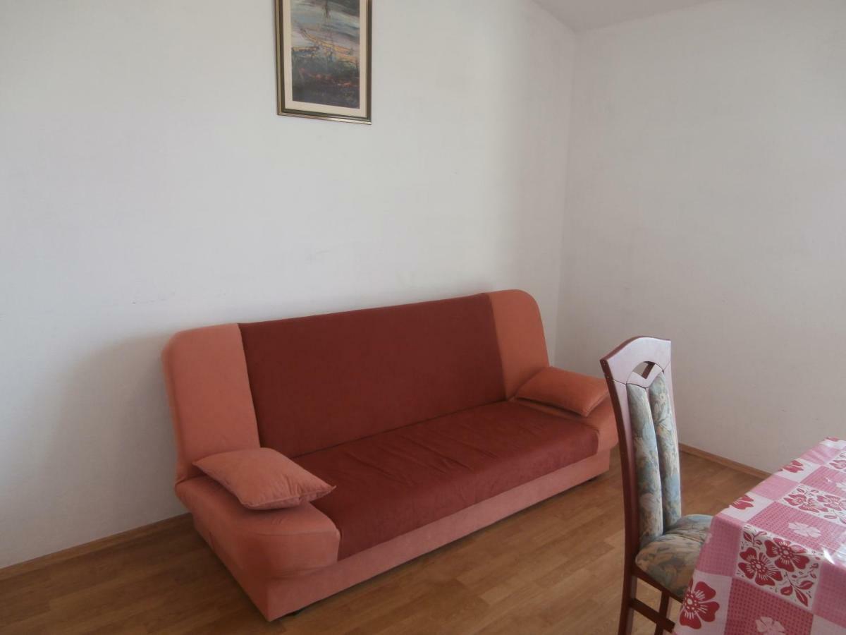 Jure Erceg Apartment Starigrad Paklenica Buitenkant foto