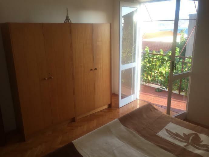Jure Erceg Apartment Starigrad Paklenica Buitenkant foto